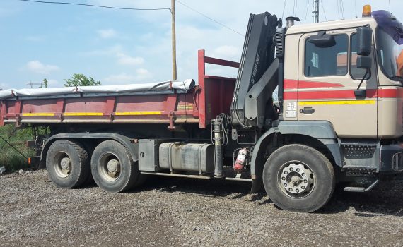 De inchiriat Camion cu Hiab